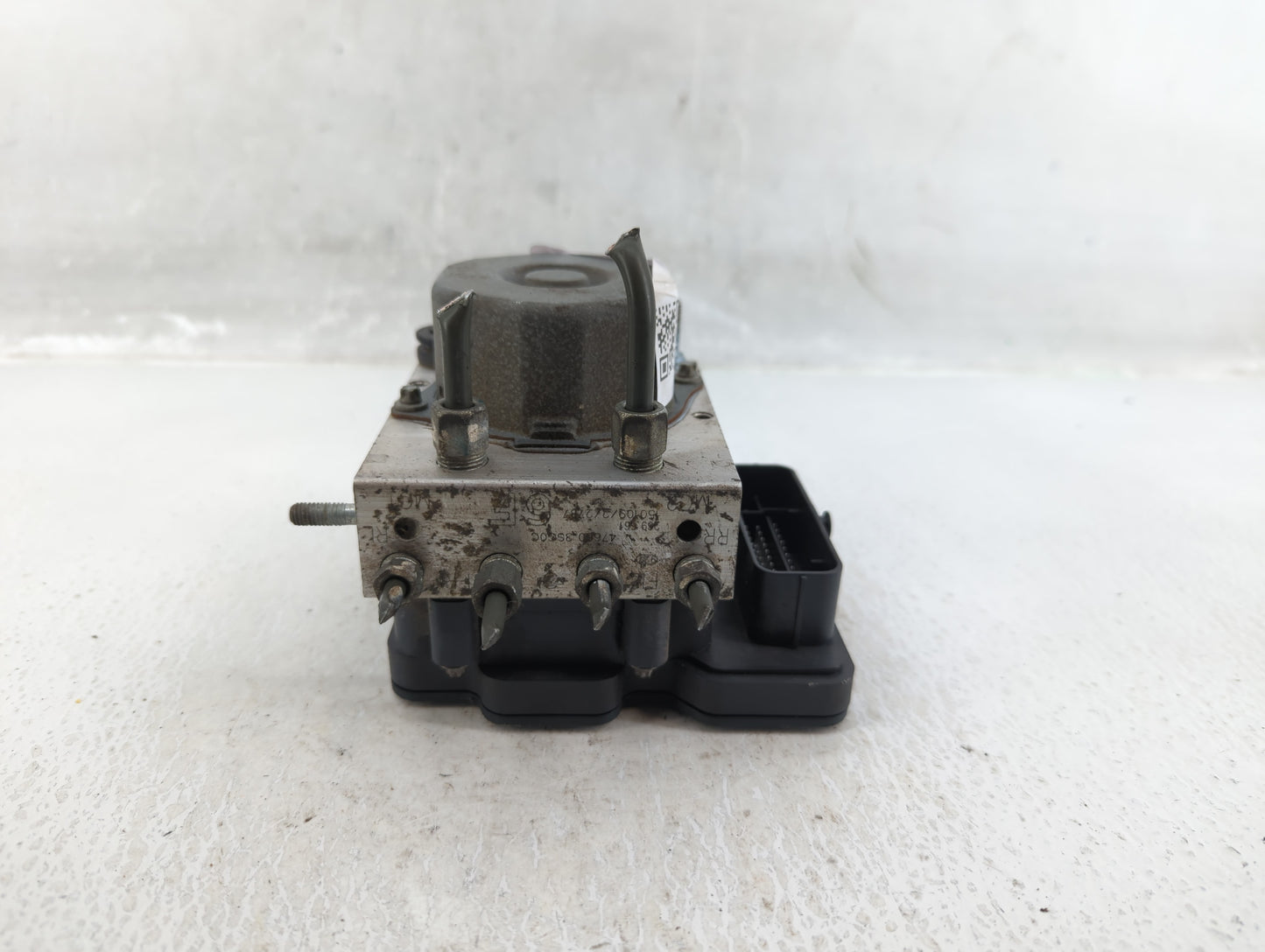2014-2015 Nissan Sentra ABS Pump Control Module Replacement P/N:47660 3S 269 661 Fits Fits 2014 2015 OEM Used Auto Parts - O