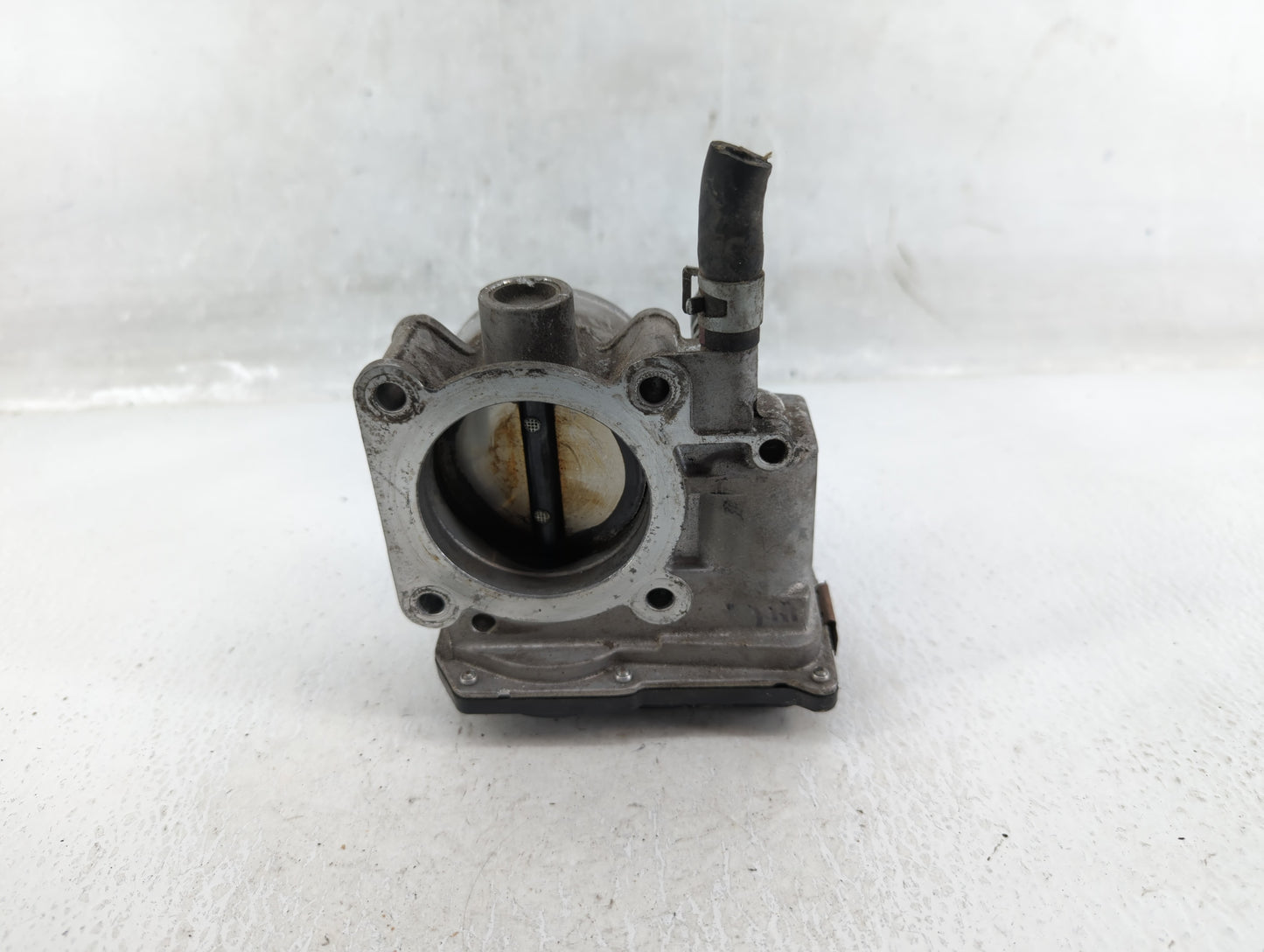 2013-2019 Nissan Sentra Throttle Body P/N:3RA60-01 A Fits Fits 2013 2014 2015 2016 2017 2018 2019 OEM Used Auto Parts - Oemu