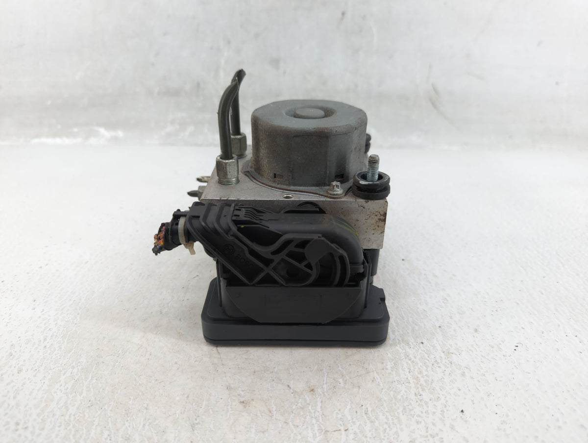 2014-2015 Nissan Sentra Anti-Lock Brake ABS Pump Module Actuator OEM P/N:47660 3SG0C Fits Fits 2014 2015 OEM Used Auto Parts