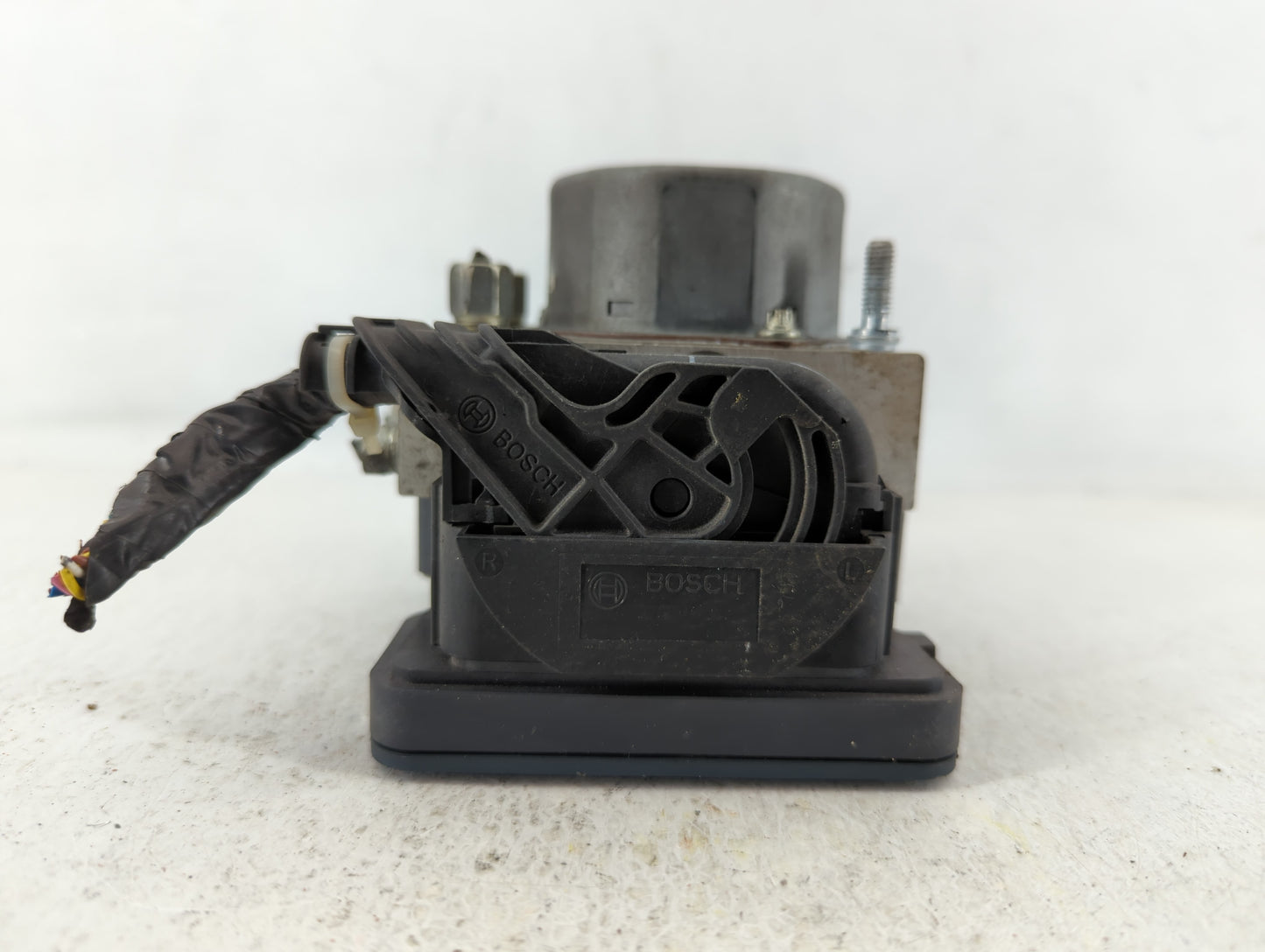 2015 Nissan Sentra ABS Pump Control Module Replacement P/N:2265106527 47660 9ANOA, 0 265 255 042, 47660 9AN0A Fits OEM Used 