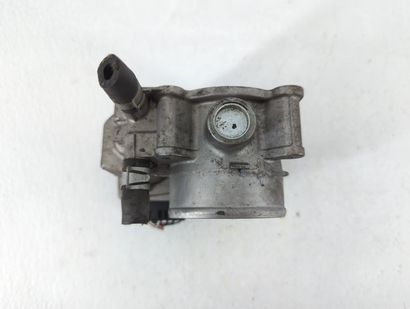 2013-2019 Nissan Sentra Throttle Body P/N:3RA60-01 Fits Fits 2013 2014 2015 2016 2017 2018 2019 OEM Used Auto Parts - Oemuse