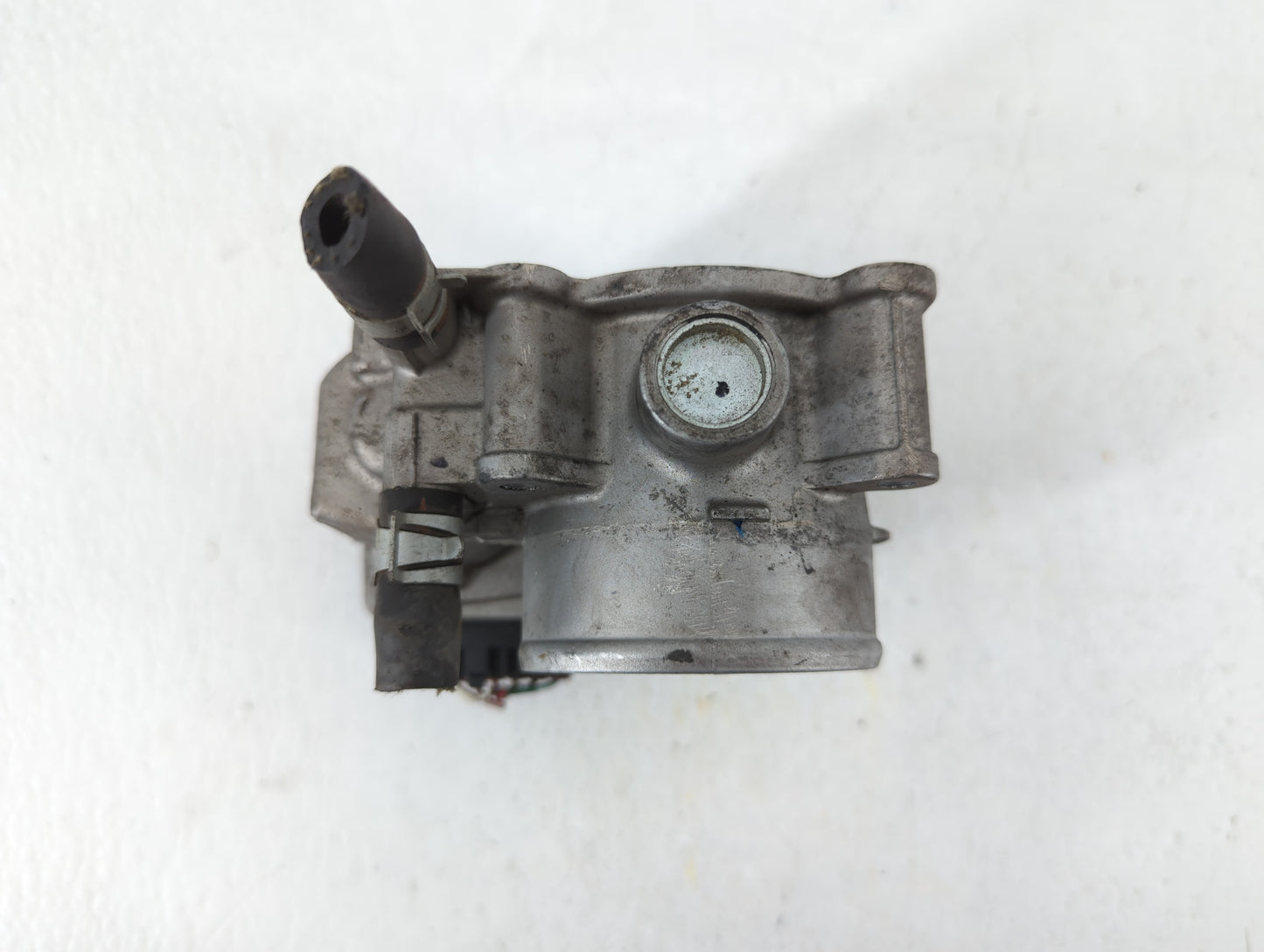 2013-2019 Nissan Sentra Throttle Body P/N:3RA60-01 Fits Fits 2013 2014 2015 2016 2017 2018 2019 OEM Used Auto Parts - Oemuse