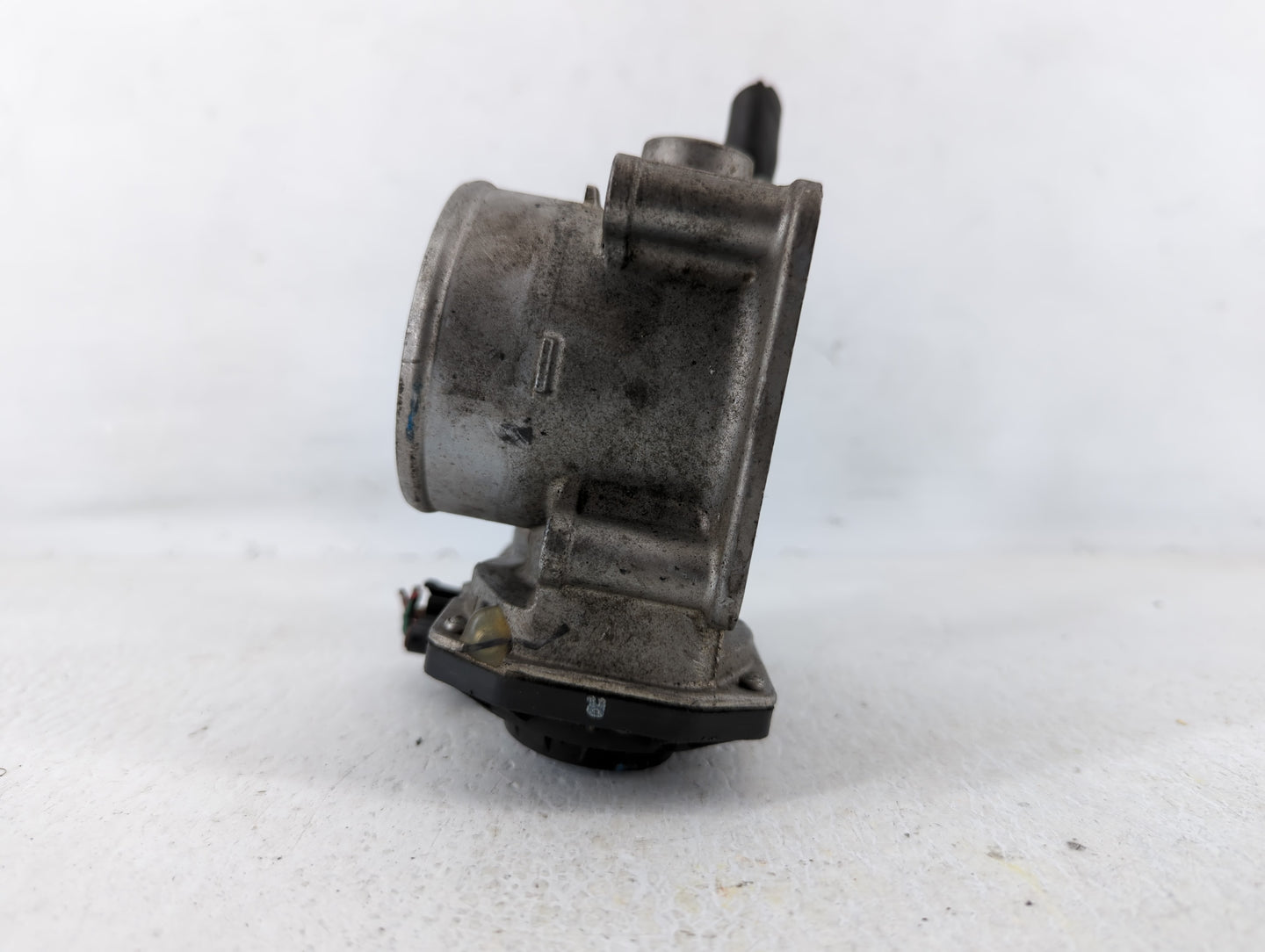 2013-2019 Nissan Sentra Throttle Body P/N:3RA60-01 Fits Fits 2013 2014 2015 2016 2017 2018 2019 OEM Used Auto Parts - Oemuse