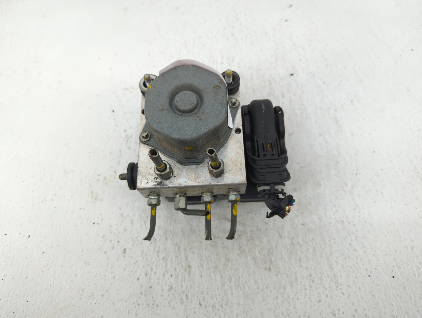2015 Nissan Sentra ABS Pump Control Module Replacement P/N:47660 9AN0A Fits OEM Used Auto Parts - Oemusedautoparts1.com