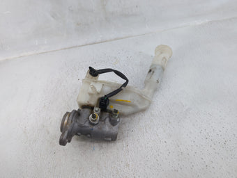 compare product 2013-2019 Nissan Sentra Brake Master Cylinder 608778