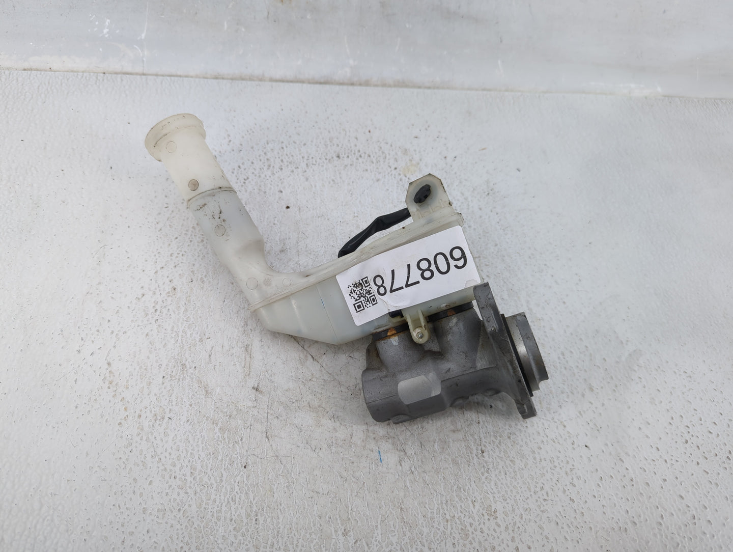 2013-2019 Nissan Sentra Brake Master Cylinder - Oemusedautoparts1.com