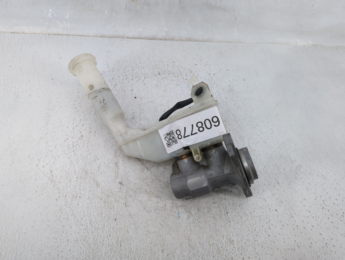 2013-2019 Nissan Sentra Brake Master Cylinder - Oemusedautoparts1.com