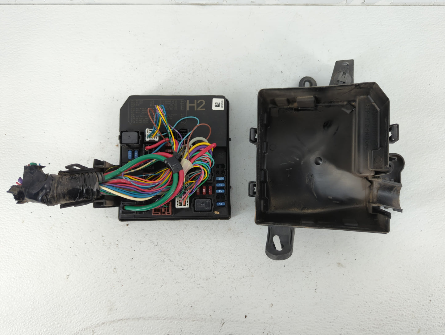2013-2019 Nissan Sentra Fusebox Fuse Box Panel Relay Module P/N:3991029235 Fits Fits 2013 2014 2015 2016 2017 2018 2019 OEM 