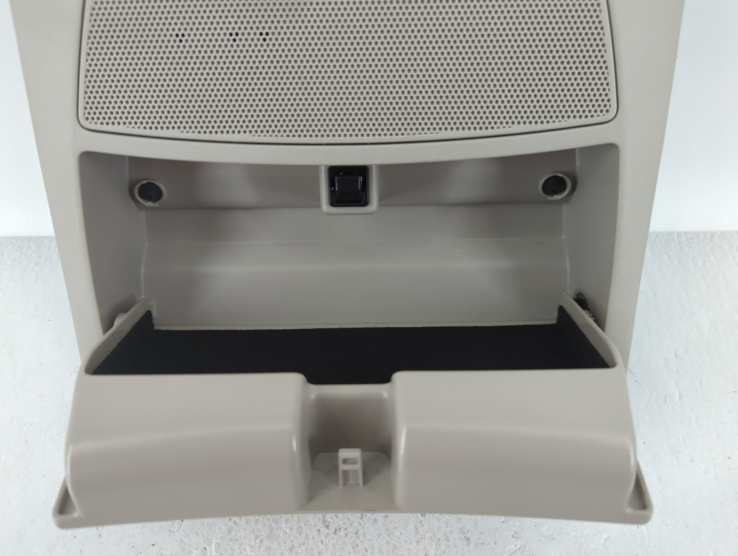 2014-2015 Nissan Sentra Overhead Roof Console 623726 - Oemusedautoparts1.com