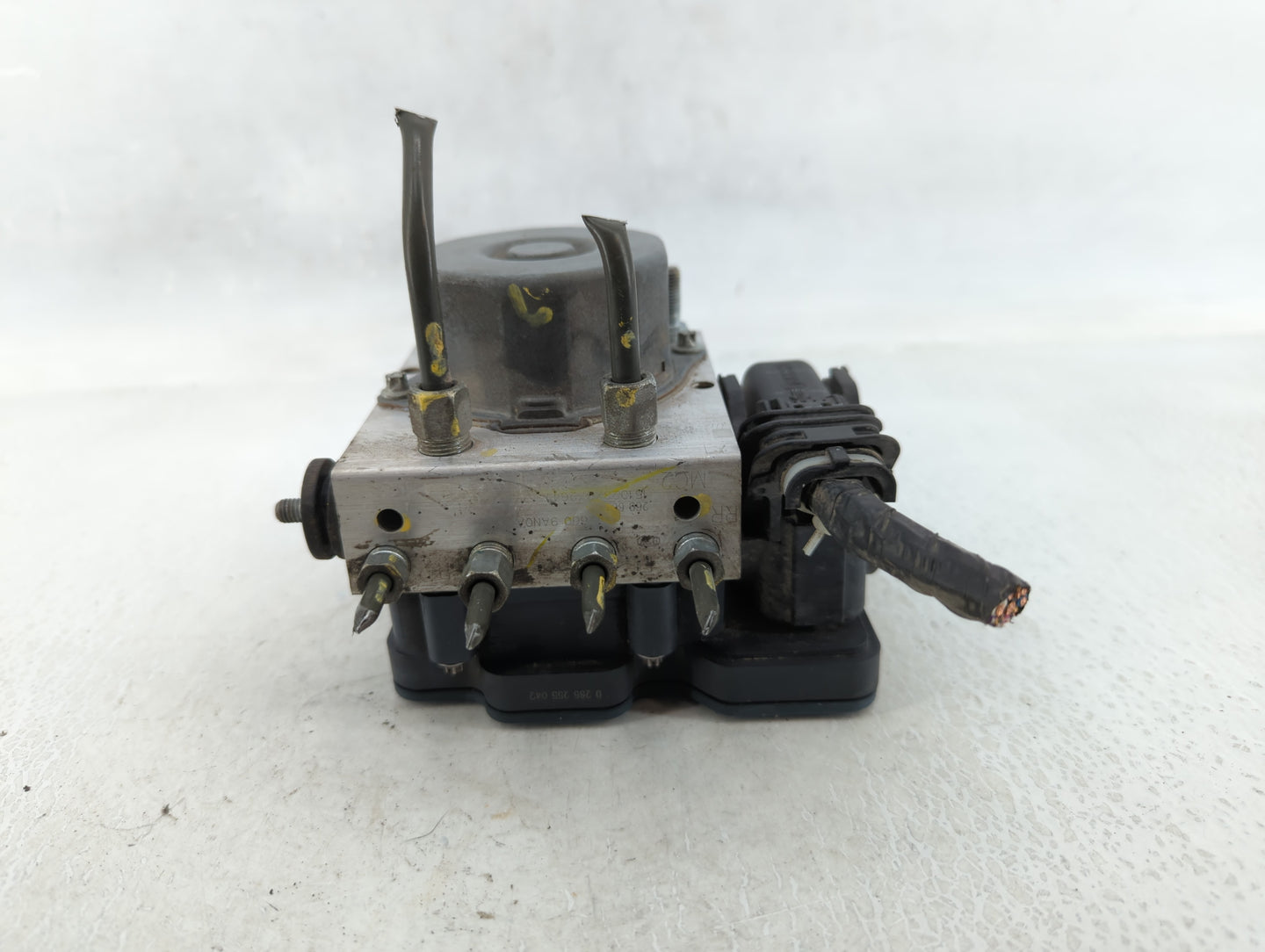2015 Nissan Sentra ABS Pump Control Module Replacement P/N:47660 9AN0A Fits OEM Used Auto Parts - Oemusedautoparts1.com