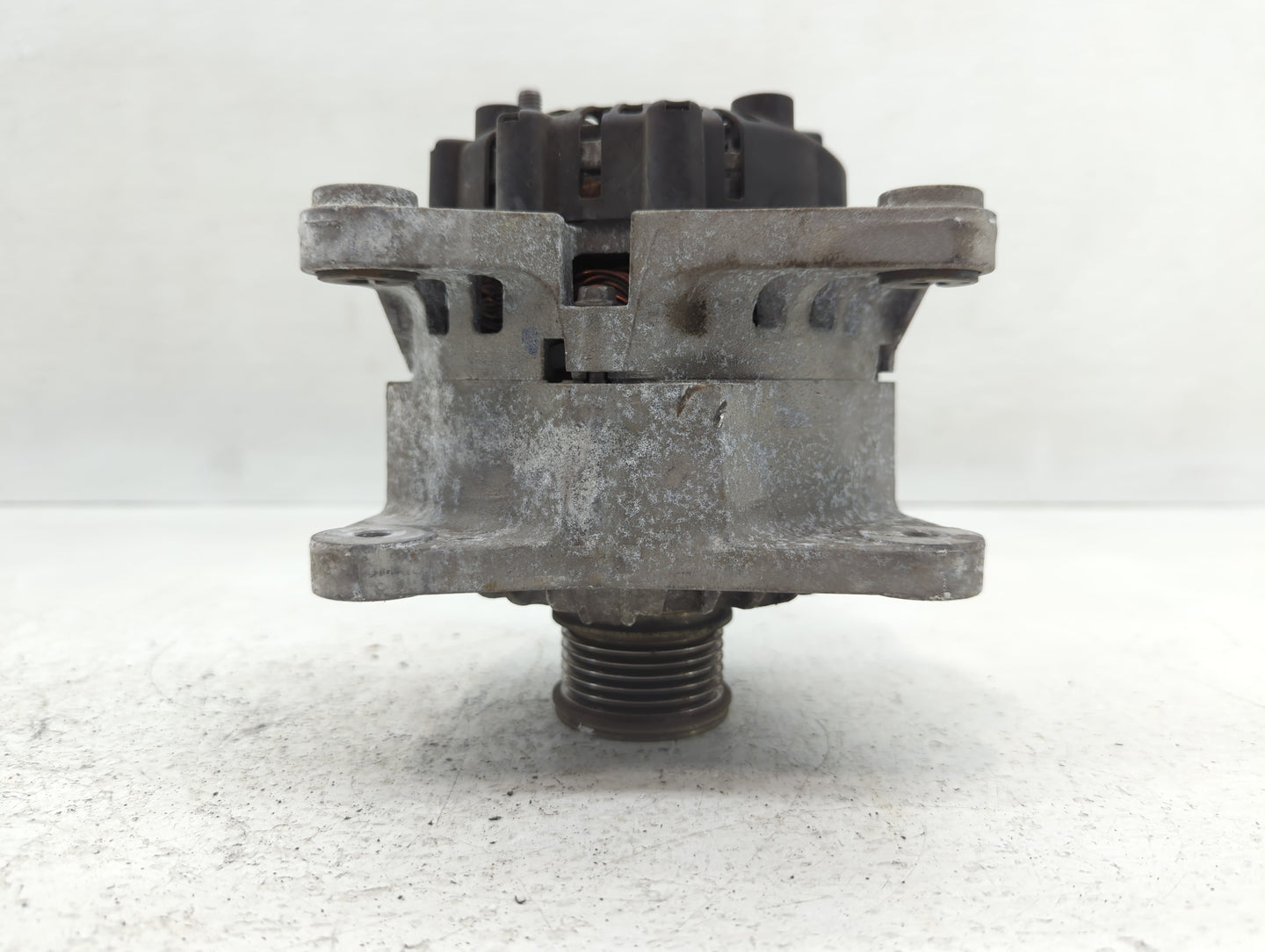 2013-2019 Nissan Sentra Alternator Replacement Generator Charging Assembly Engine OEM P/N:2611855 E 23100 3SH2B Fits OEM Use