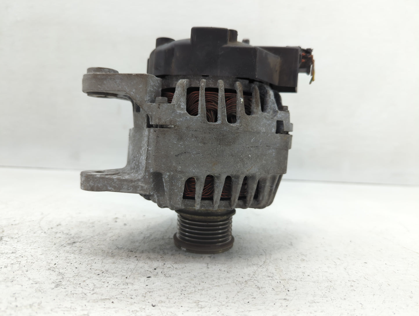 2013-2019 Nissan Sentra Alternator Replacement Generator Charging Assembly Engine OEM P/N:2611855 E 23100 3SH2B Fits OEM Use