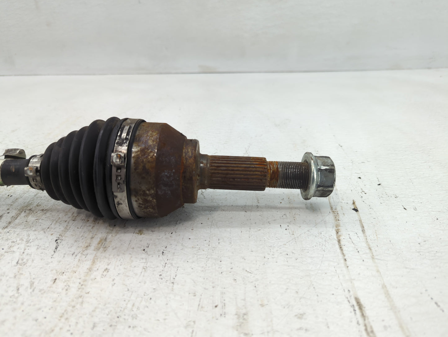 2013-2019 Nissan Sentra Axle Shaft Front Driver Cv C/v - Oemusedautoparts1.com