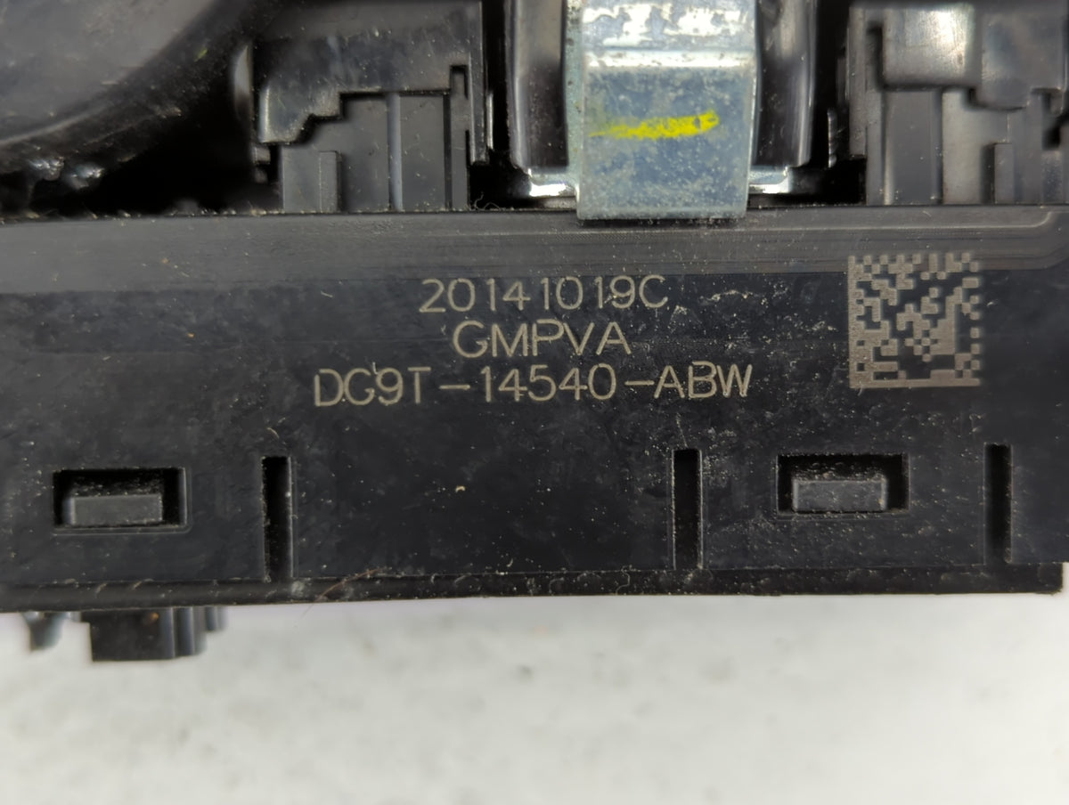 2015 Nissan Sentra Master Power Window Switch Replacement Driver Side Left P/N:DG9T-14540-ABW Fits OEM Used Auto Parts - Oem