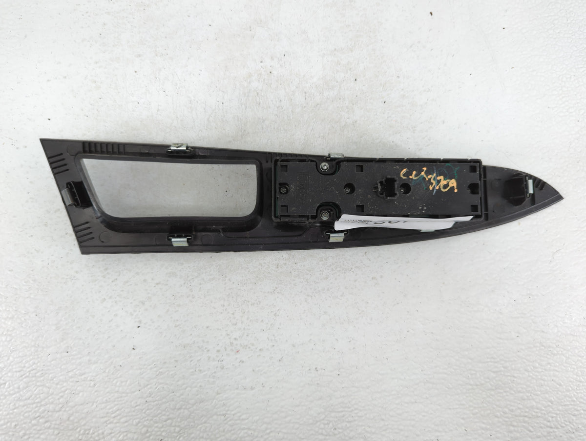 2015 Nissan Sentra Master Power Window Switch Replacement Driver Side Left P/N:DG9T-14540-ABW Fits OEM Used Auto Parts - Oem