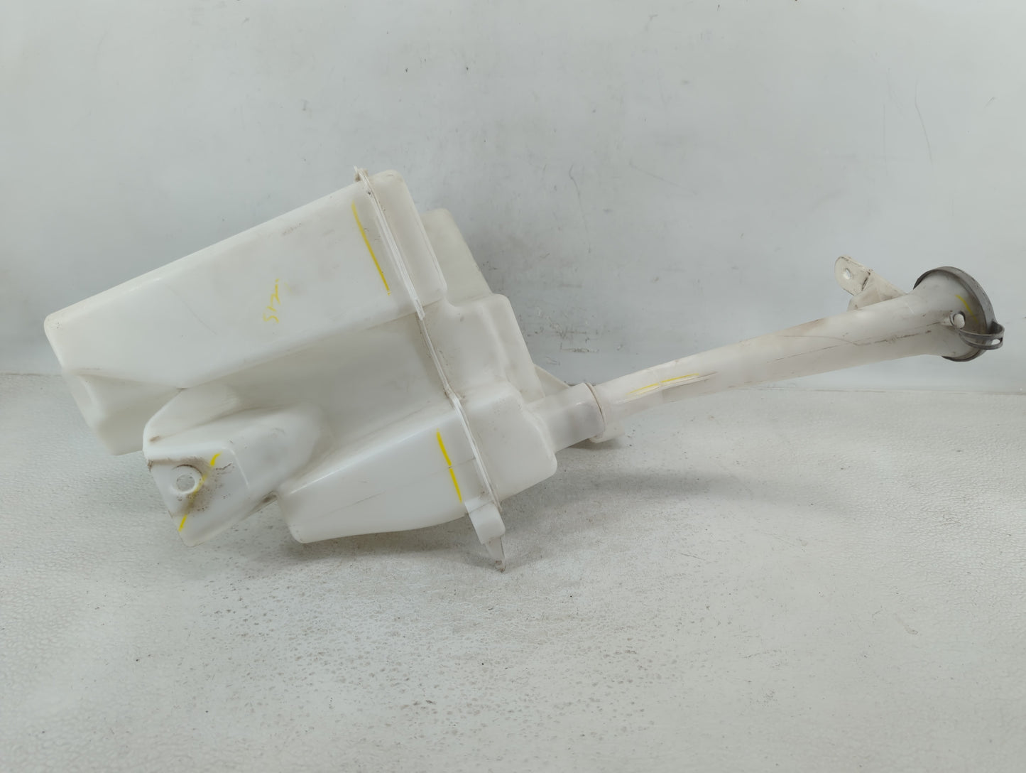 2013-2015 Nissan Sentra Windshield Washer Fluid Reservoir Bottle Oem - Oemusedautoparts1.com
