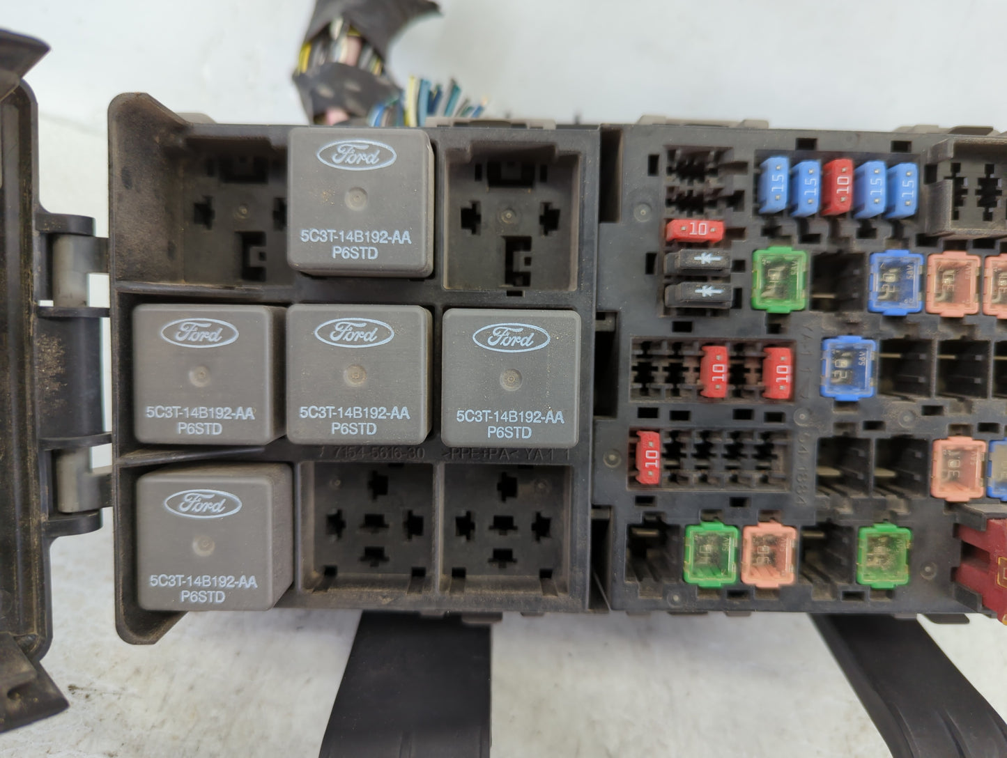 2015 Nissan Sentra Fusebox Fuse Box Panel Relay Module P/N:6E5T-14A003-AB Fits OEM Used Auto Parts - Oemusedautoparts1.com