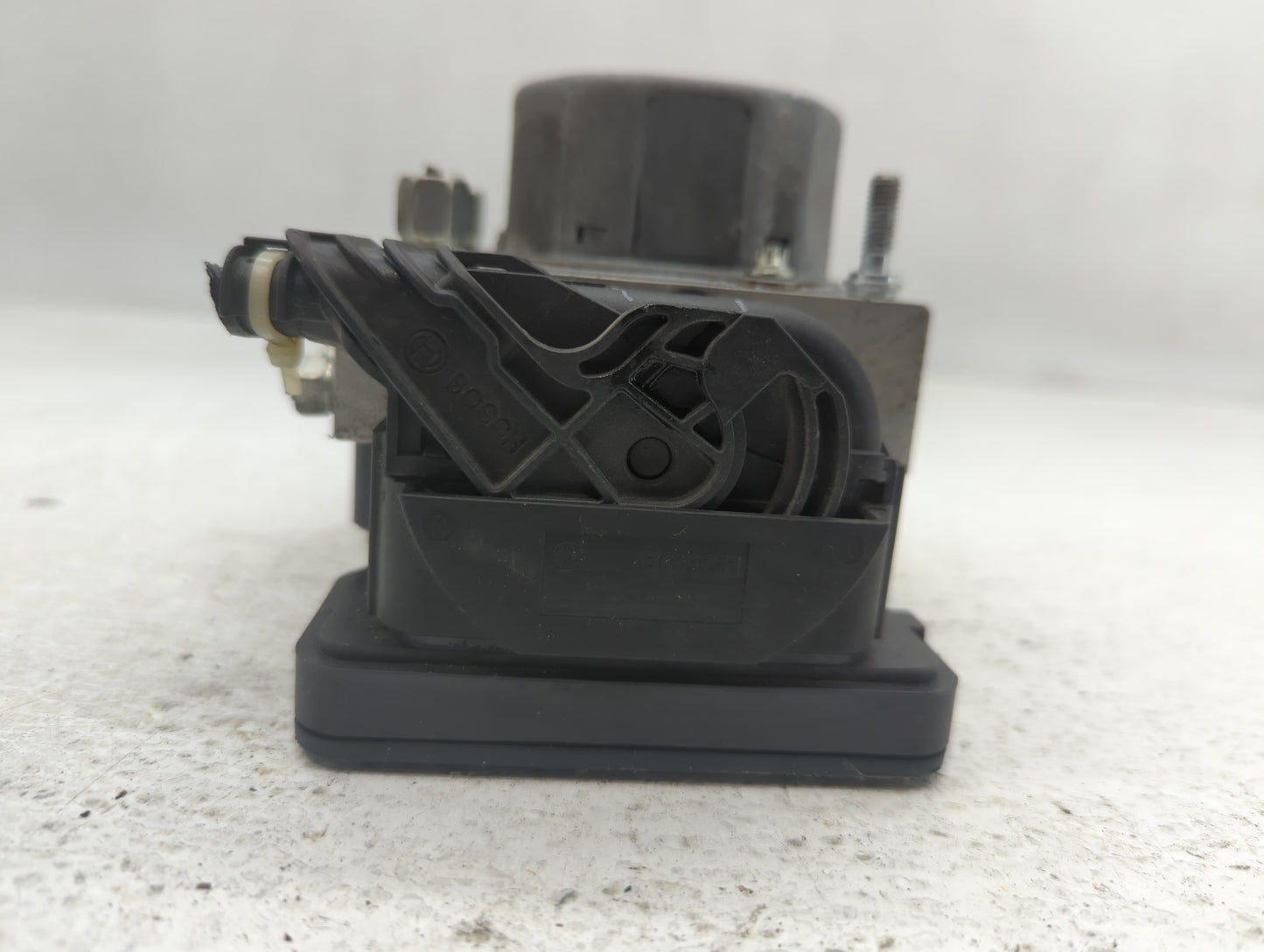 2015 Nissan Sentra ABS Pump Control Module Replacement P/N:47660 9AN0A Fits OEM Used Auto Parts - Oemusedautoparts1.com
