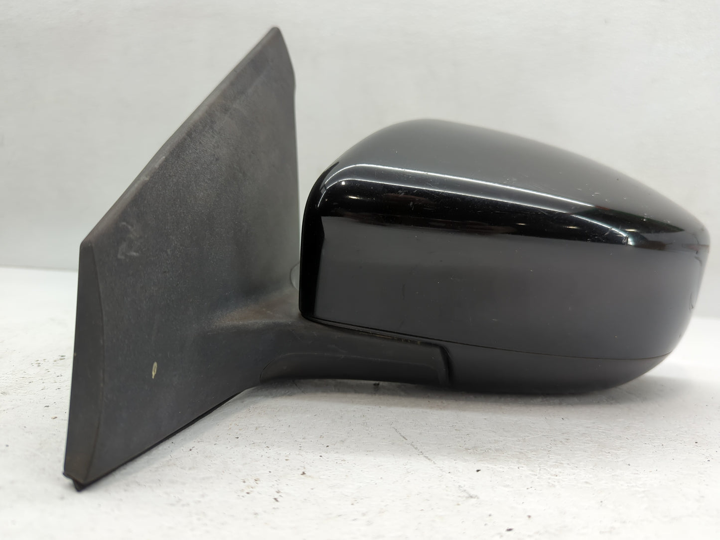 2013-2015 Nissan Sentra Driver Side View Mirror - Left Door Mirror OEM Used - Oemusedautoparts1.com