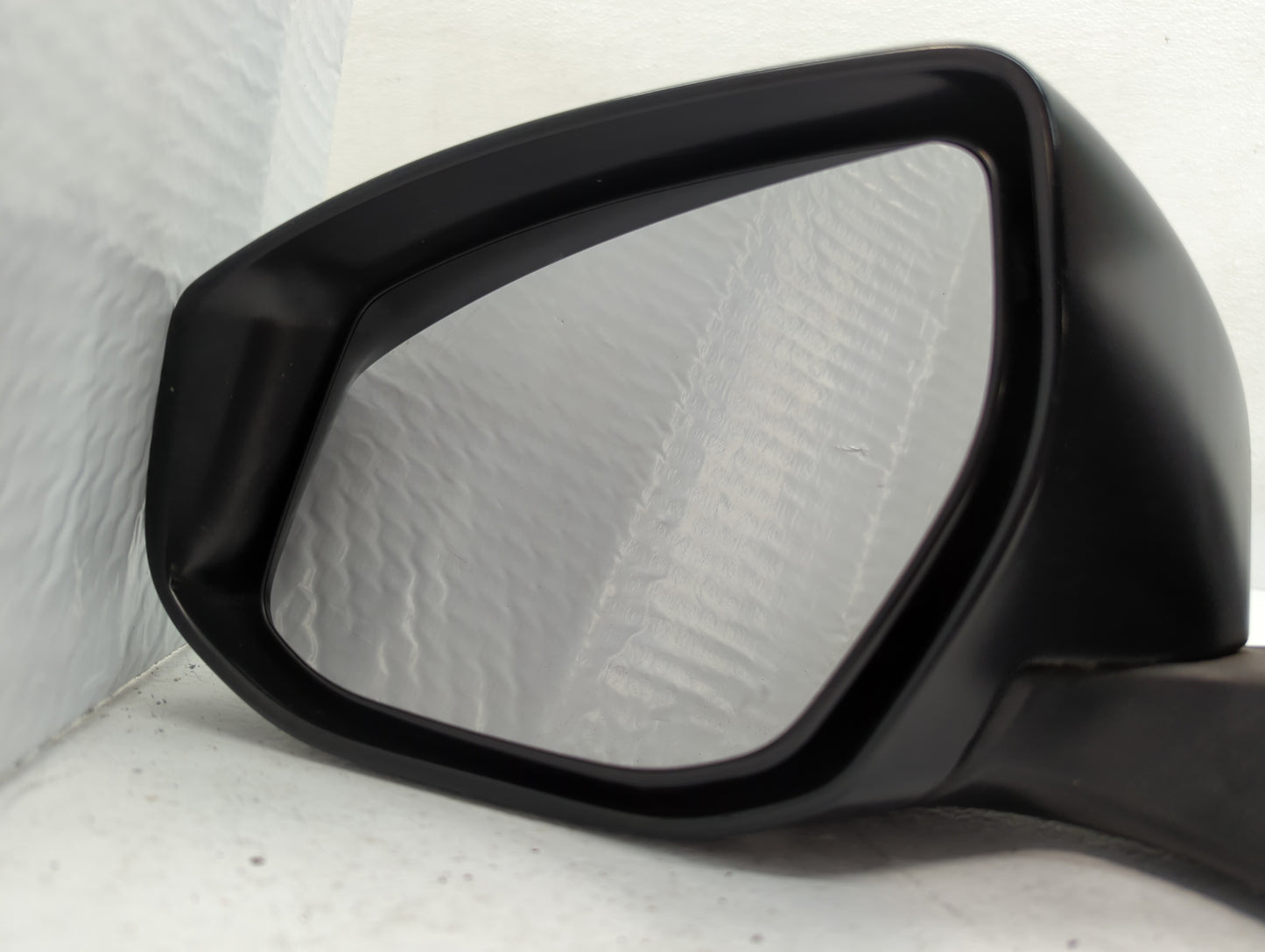 2013-2015 Nissan Sentra Driver Side View Mirror - Left Door Mirror OEM Used - Oemusedautoparts1.com