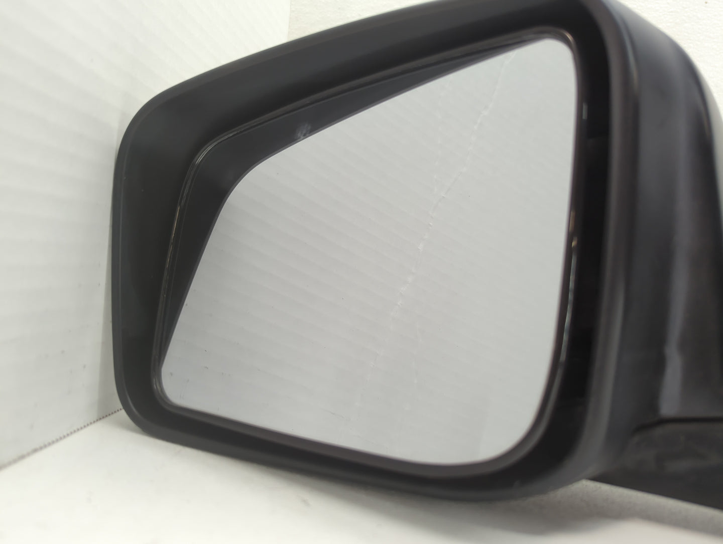 2013-2015 Nissan Sentra Driver Side View Mirror - Left Door Mirror OEM Used - Oemusedautoparts1.com