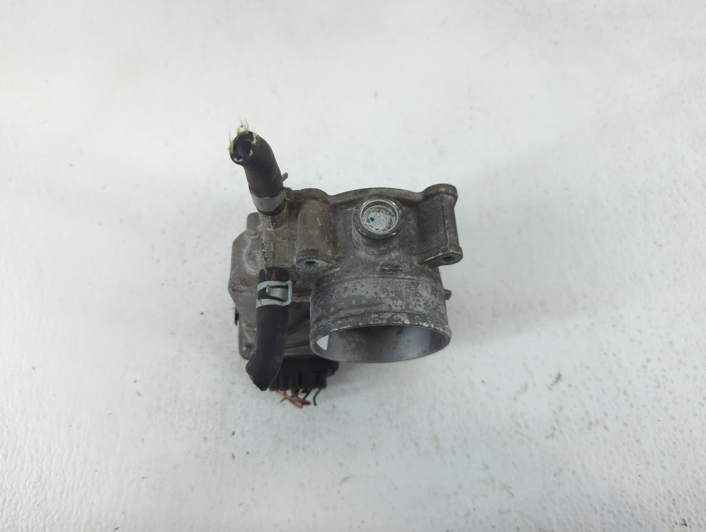 2013-2019 Nissan Sentra Throttle Body P/N:3RA60-01 A Fits Fits 2013 2014 2015 2016 2017 2018 2019 OEM Used Auto Parts - Oemu