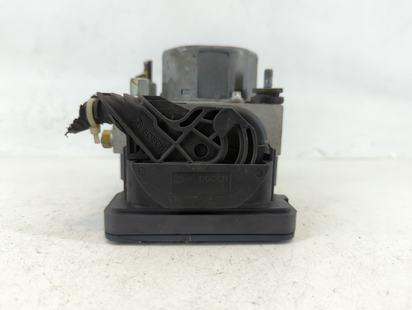 2015 Nissan Sentra ABS Pump Control Module Replacement P/N:47660 3SG0C Fits OEM Used Auto Parts - Oemusedautoparts1.com