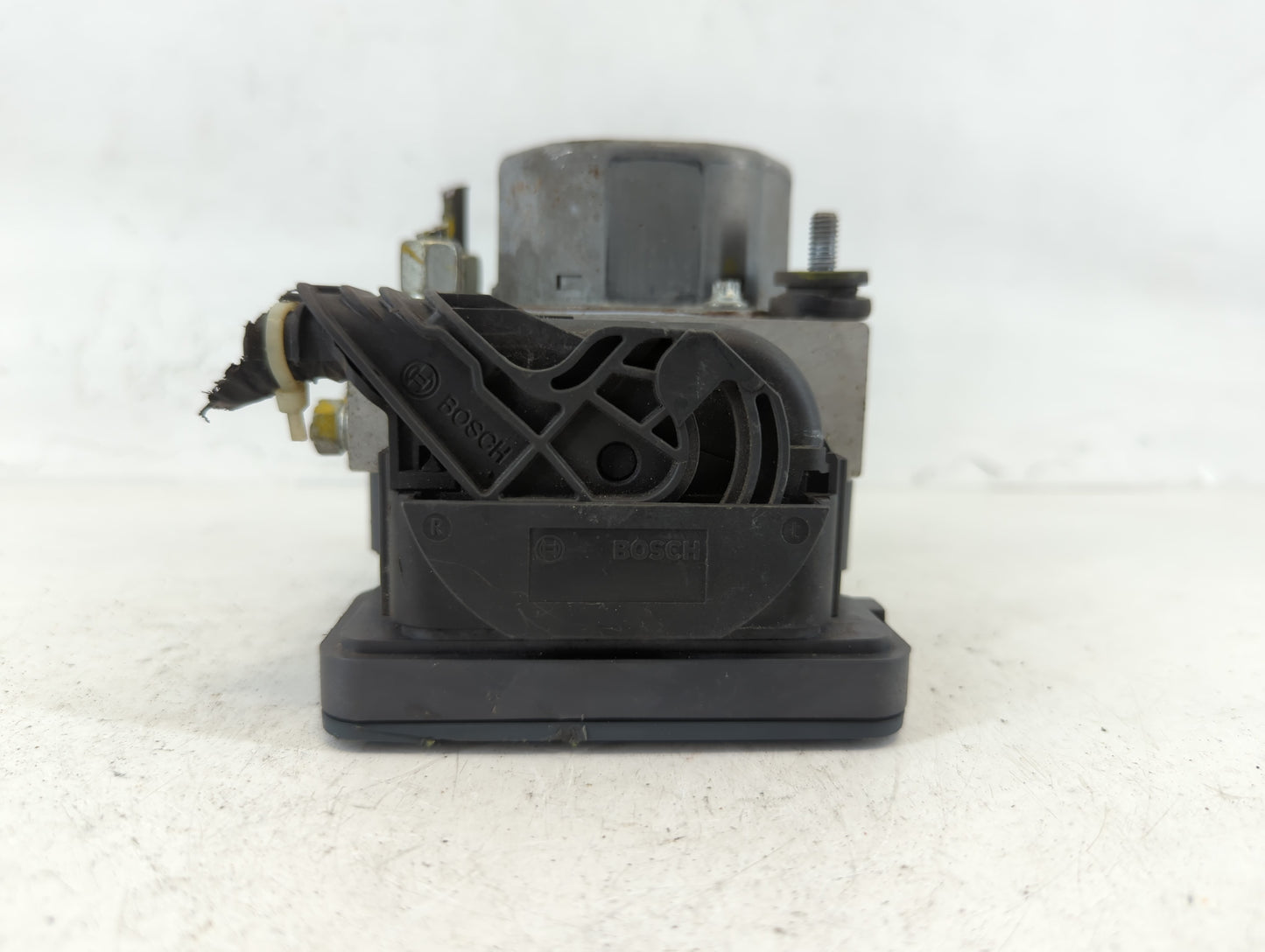 2015 Nissan Sentra ABS Pump Control Module Replacement P/N:47660 3SG0C Fits OEM Used Auto Parts - Oemusedautoparts1.com