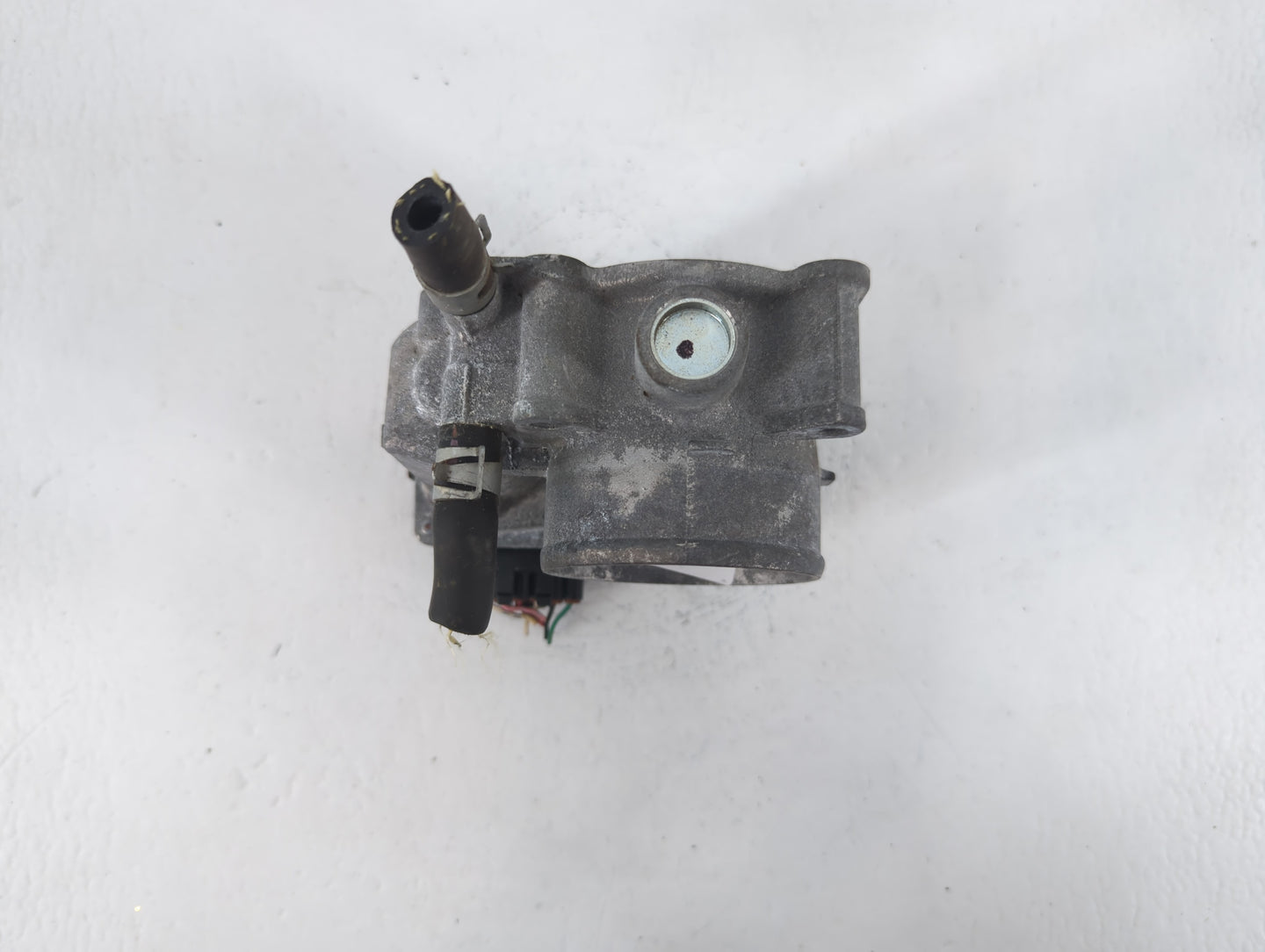 2013-2019 Nissan Sentra Throttle Body P/N:00449 7E08, 3RA60-01 B Fits Fits 2013 2014 2015 2016 2017 2018 2019 OEM Used Auto 
