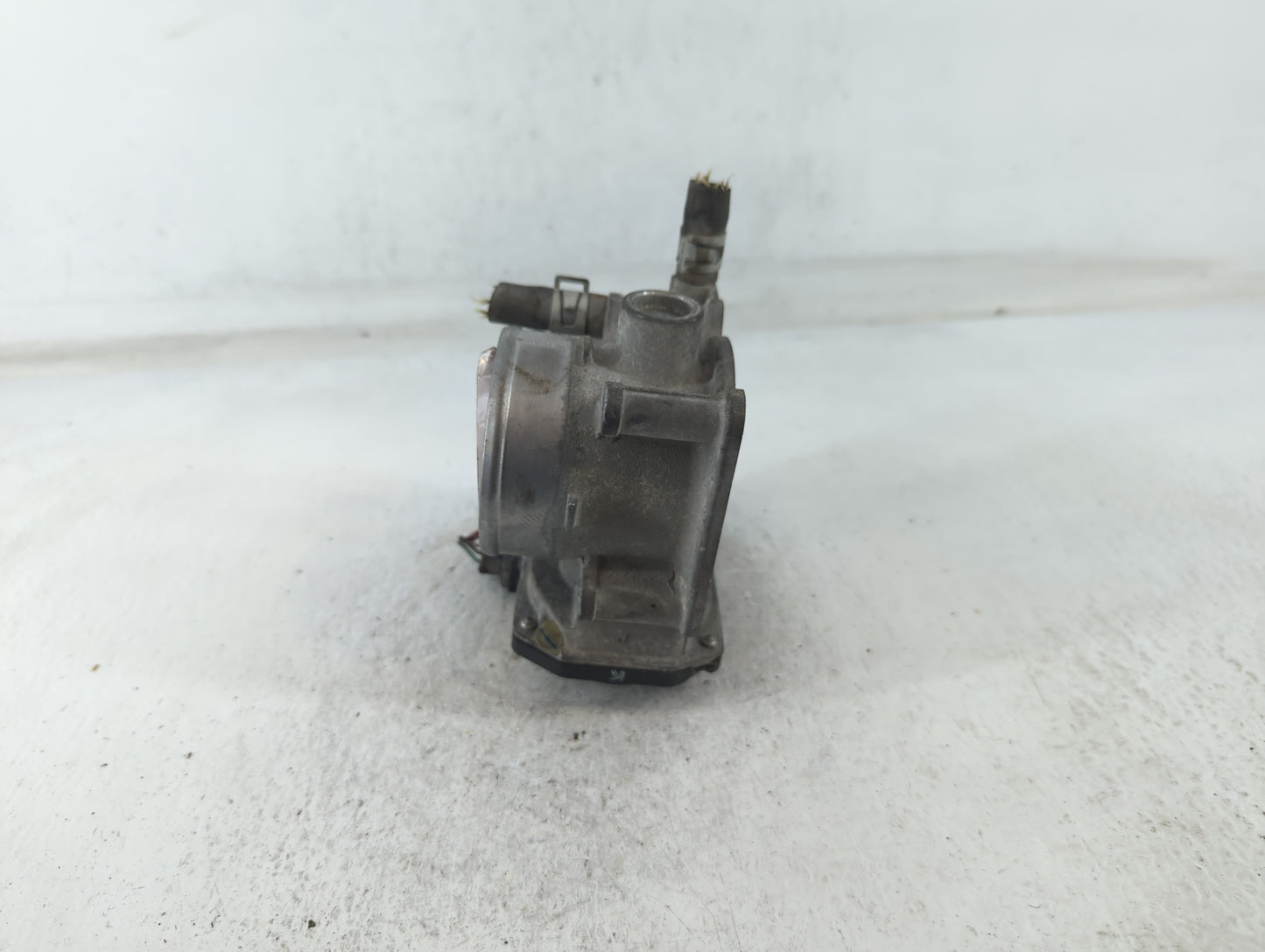 2013-2019 Nissan Sentra Throttle Body P/N:3RA60-01A Fits Fits 2013 2014 2015 2016 2017 2018 2019 OEM Used Auto Parts - Oemus