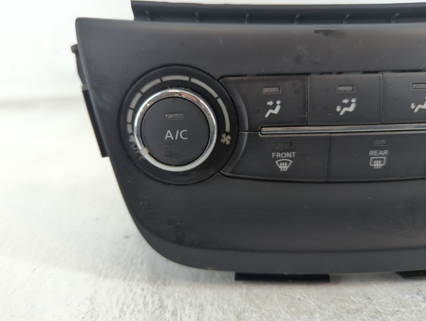 2015-2017 Nissan Sentra Climate Control Module Temperature AC/Heater Replacement P/N:275004AT2A Fits Fits 2015 2016 2017 OEM