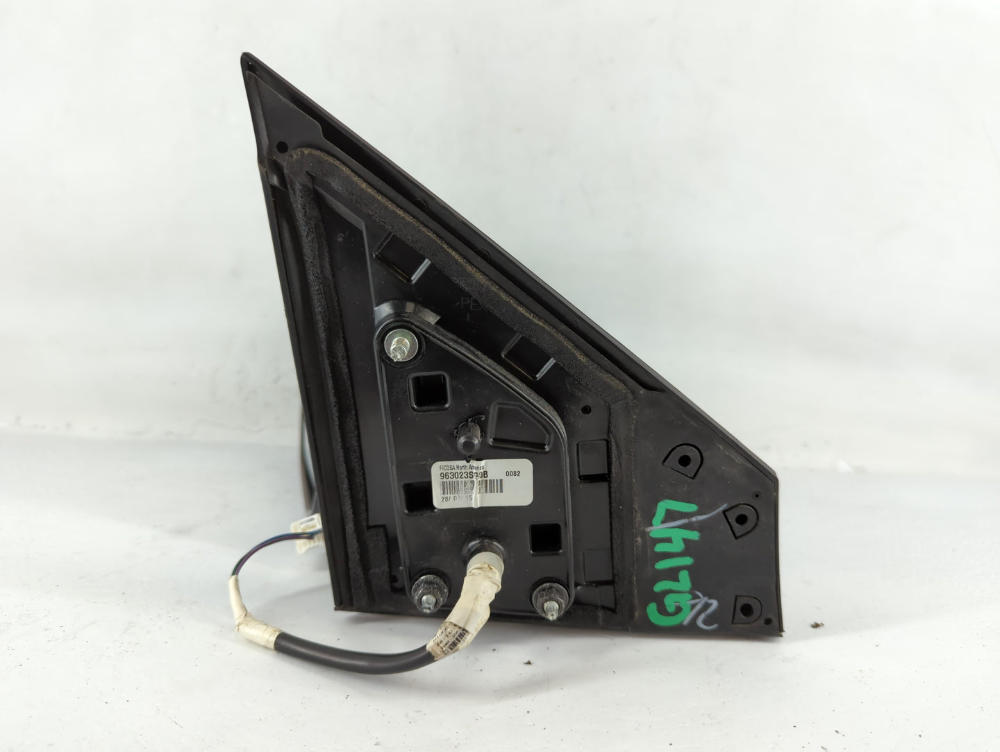 2013-2015 Nissan Sentra Driver Side View Mirror - Left Door Mirror OEM Used - Oemusedautoparts1.com