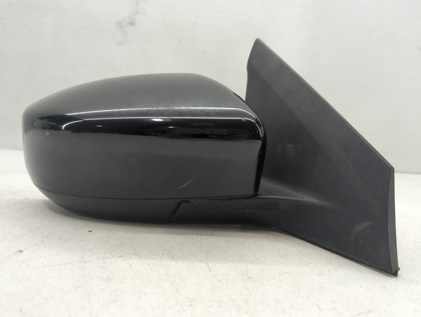 2013-2015 Nissan Sentra Passenger Side View Mirror - Right Door Mirror OEM Used - Oemusedautoparts1.com