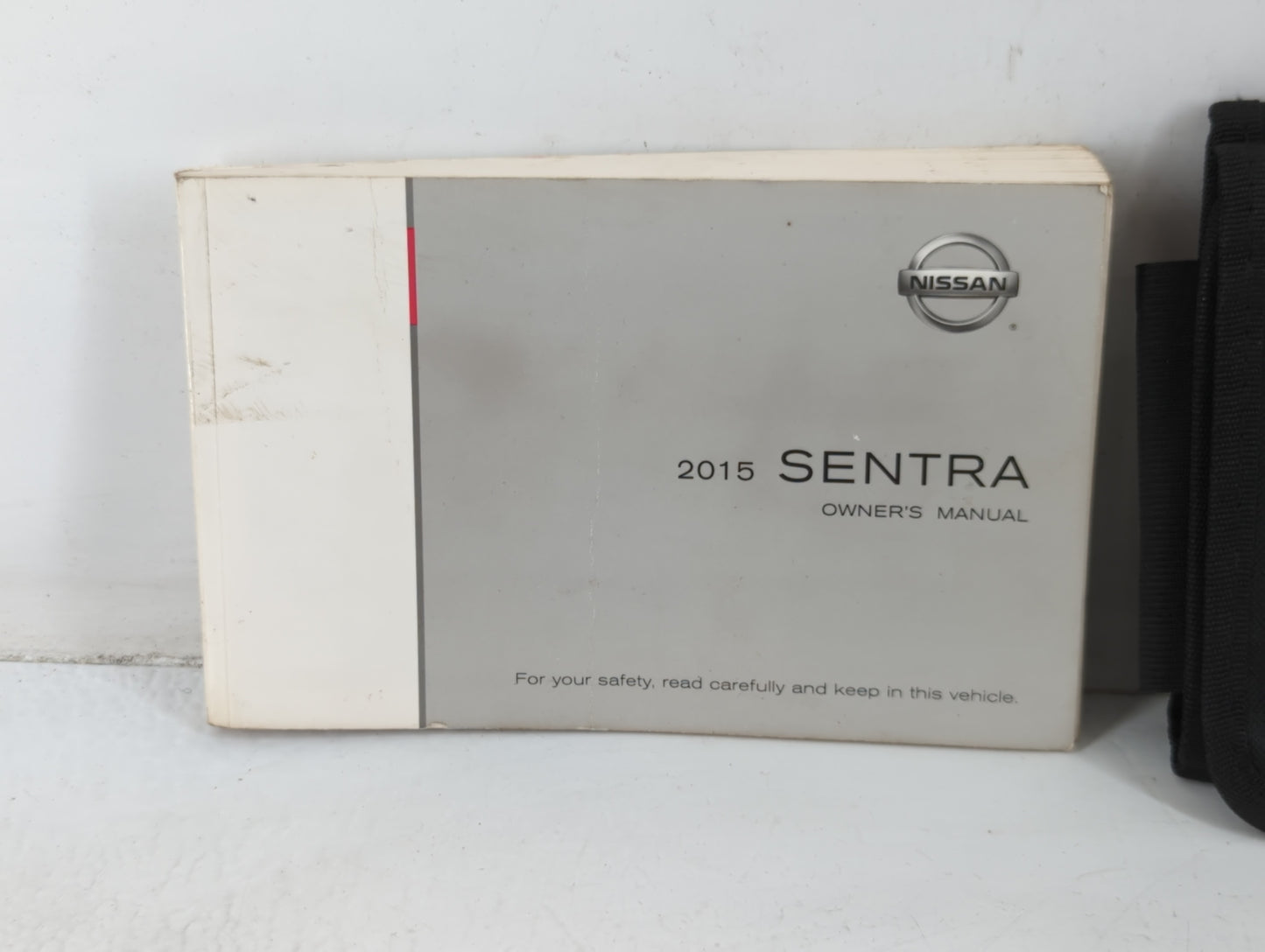 2015 Nissan Sentra Owners Manual Book Guide P/N:OM15EM OB7U0 OEM Used Auto Parts - Oemusedautoparts1.com