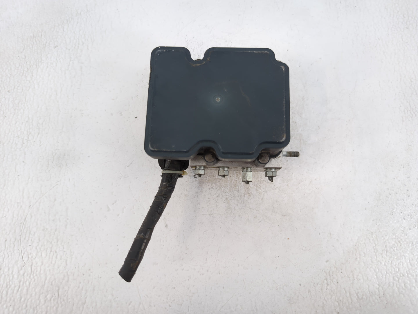 2014-2015 Nissan Sentra ABS Pump Control Module Replacement P/N:269 661 47660 3SG0C Fits Fits 2014 2015 OEM Used Auto Parts 