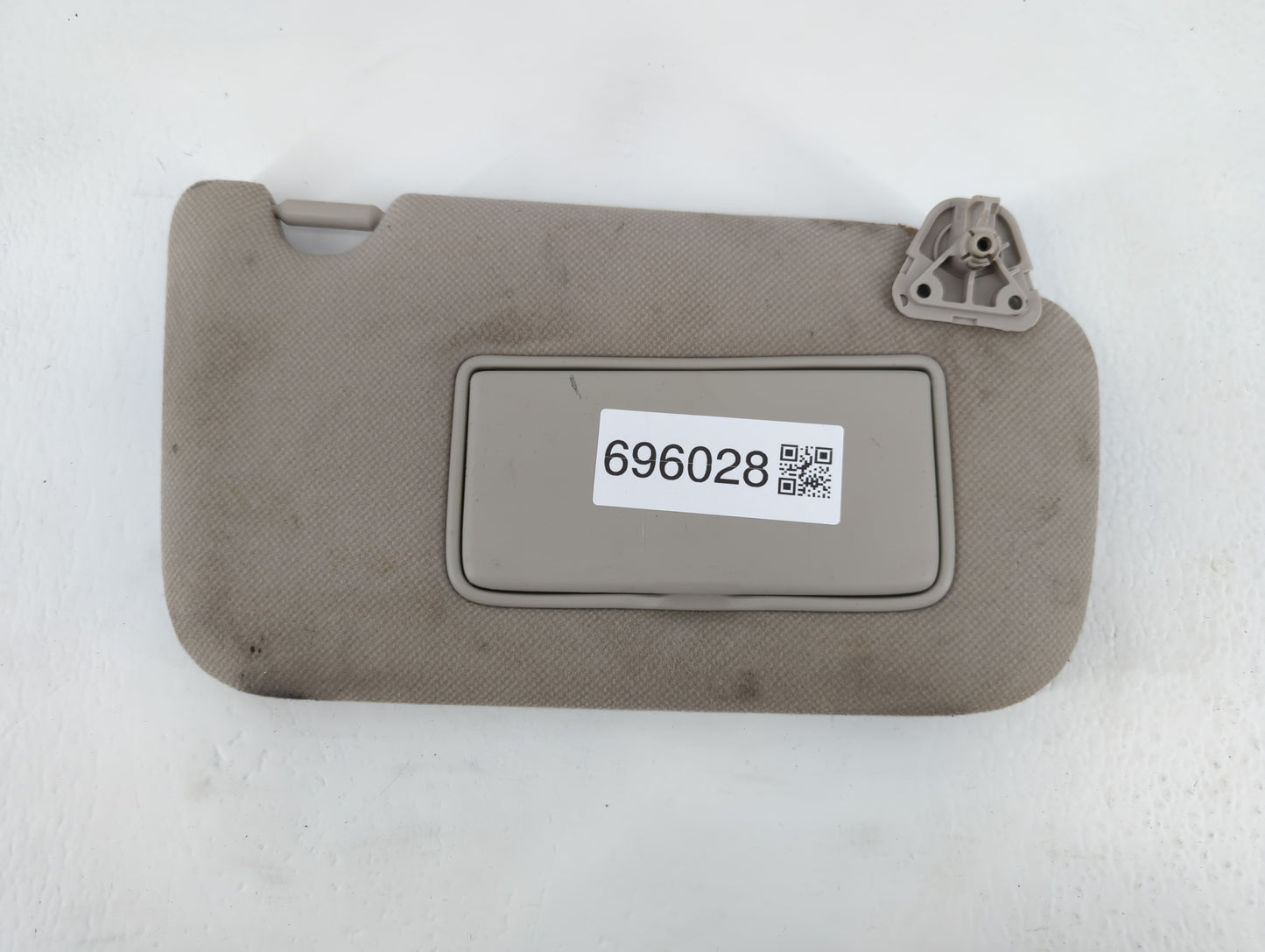 2013-2019 Nissan Sentra Sun Visor Shade Replacement Passenger Right Mirror Fits Fits 2012 2013 2014 2015 2016 2017 2018 2019