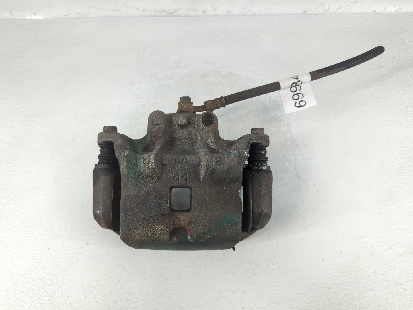 2013-2019 Nissan Sentra Front Driver Left Brake Caliper - Oemusedautoparts1.com