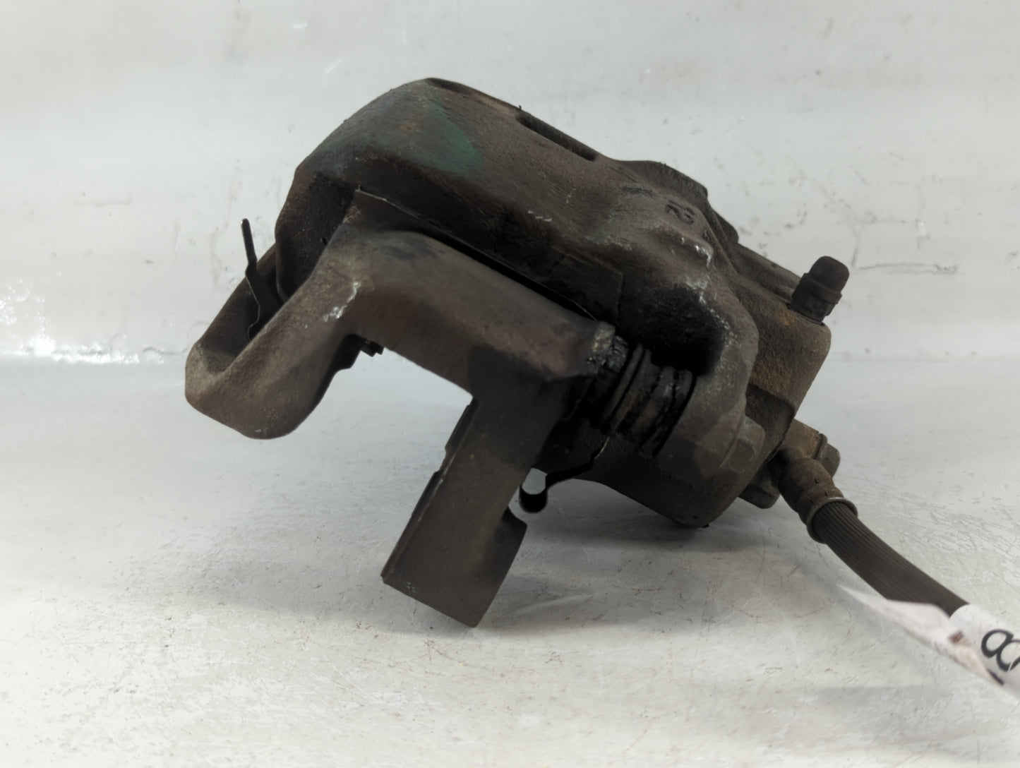 2013-2019 Nissan Sentra Front Driver Left Brake Caliper - Oemusedautoparts1.com