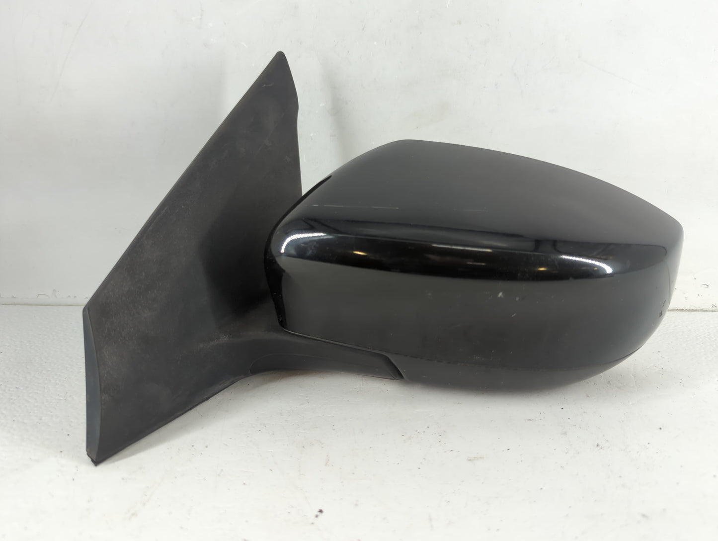 2013-2015 Nissan Sentra Driver Side View Mirror - Left Door Mirror OEM Used - Oemusedautoparts1.com