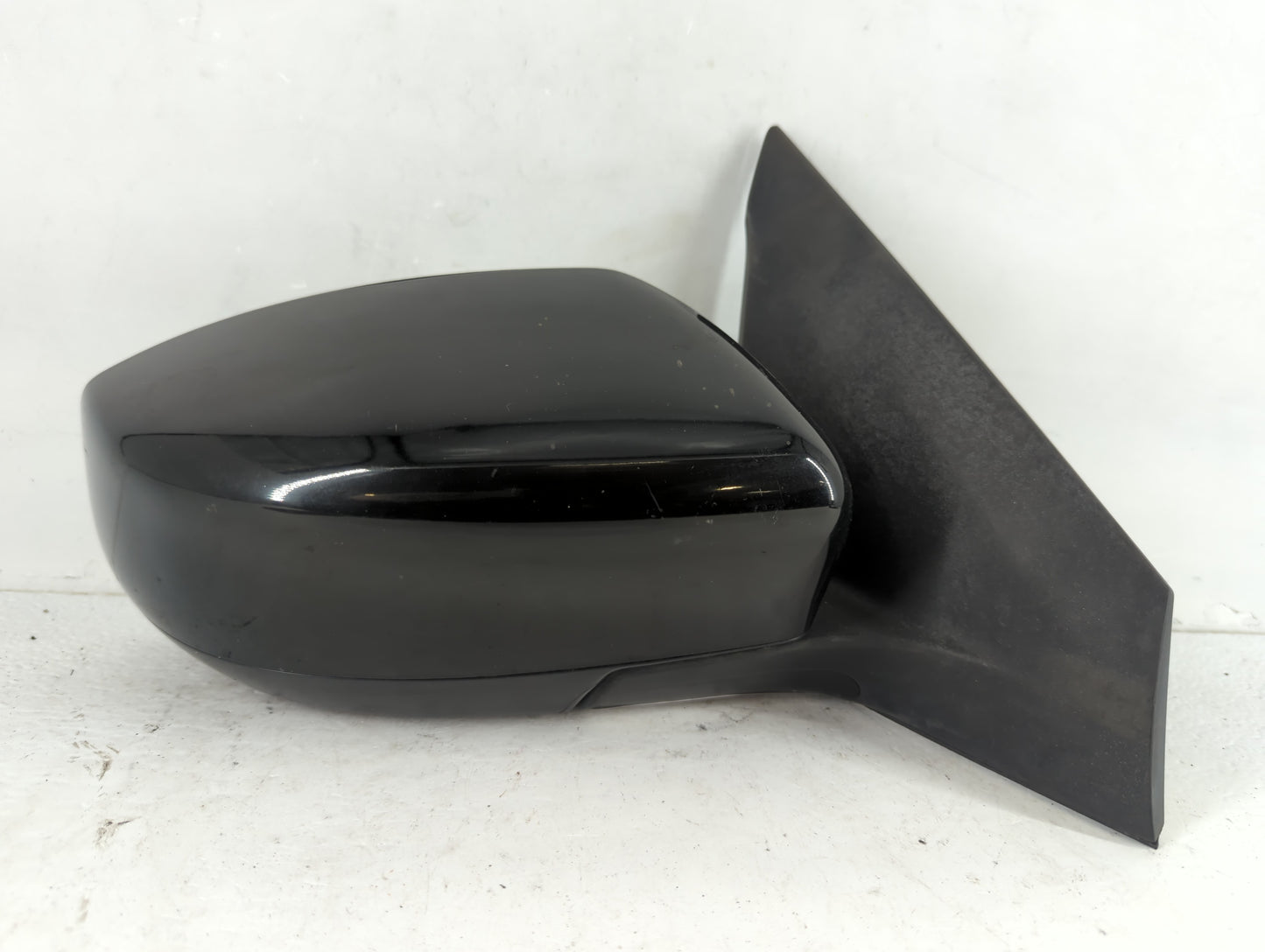 2013-2015 Nissan Sentra Passenger Side View Mirror - Right Door Mirror OEM Used - Oemusedautoparts1.com