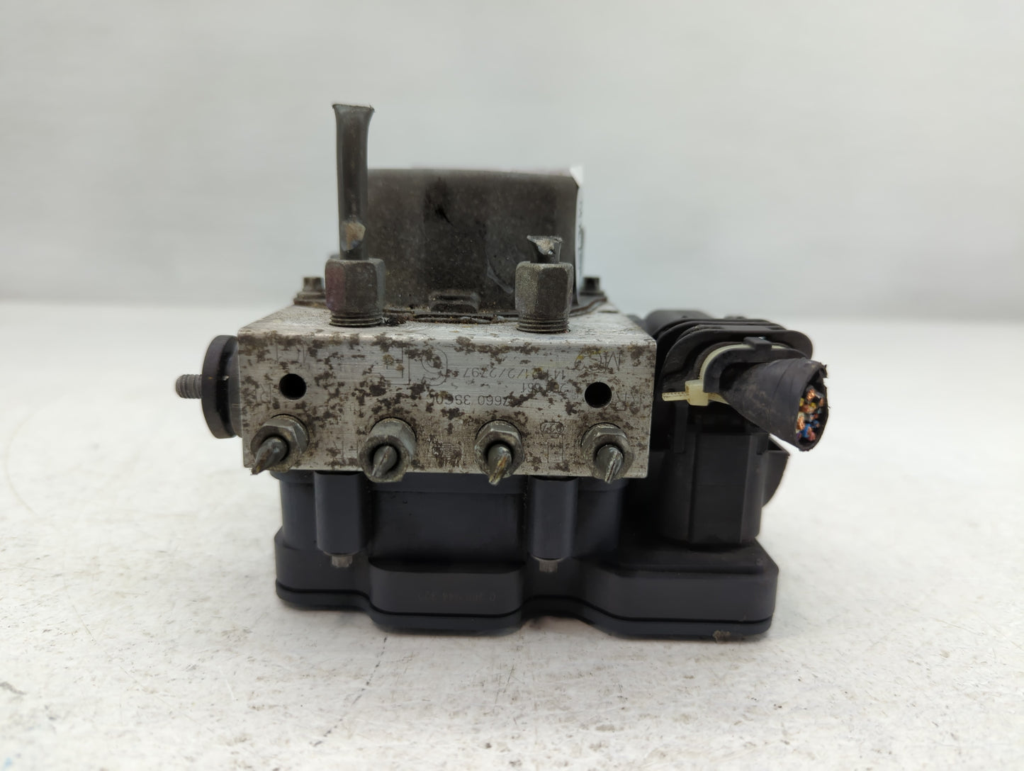 2015 Nissan Sentra ABS Pump Control Module Replacement P/N:21920398 Fits OEM Used Auto Parts - Oemusedautoparts1.com