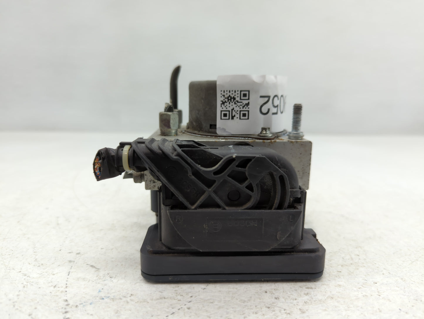 2015 Nissan Sentra ABS Pump Control Module Replacement P/N:21920398 Fits OEM Used Auto Parts - Oemusedautoparts1.com