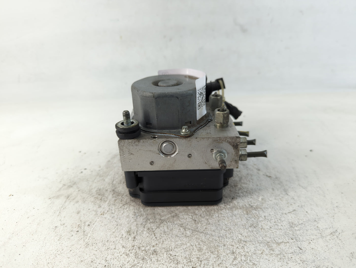 2015 Nissan Sentra ABS Pump Control Module Replacement P/N:47660 9AN0A Fits OEM Used Auto Parts - Oemusedautoparts1.com