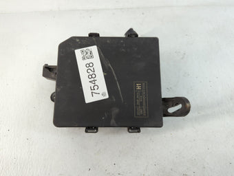 compare product 2013-2019 Nissan Sentra Fusebox Fuse Box Panel Relay Module P/N:284B7 3RA1A Fits Fits 2013 2014 2015 2016 2017 2018 2019 OEM Used Auto Parts
