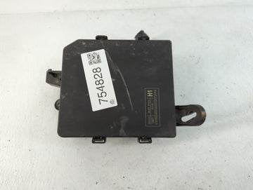 2013-2019 Nissan Sentra Fusebox Fuse Box Panel Relay Module P/N:284B7 3RA1A Fits Fits 2013 2014 2015 2016 2017 2018 2019 OEM