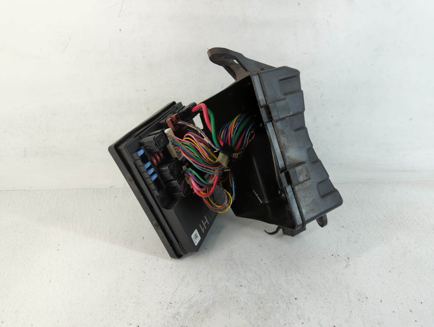 2013-2019 Nissan Sentra Fusebox Fuse Box Panel Relay Module P/N:284B7 3RA1A Fits Fits 2013 2014 2015 2016 2017 2018 2019 OEM