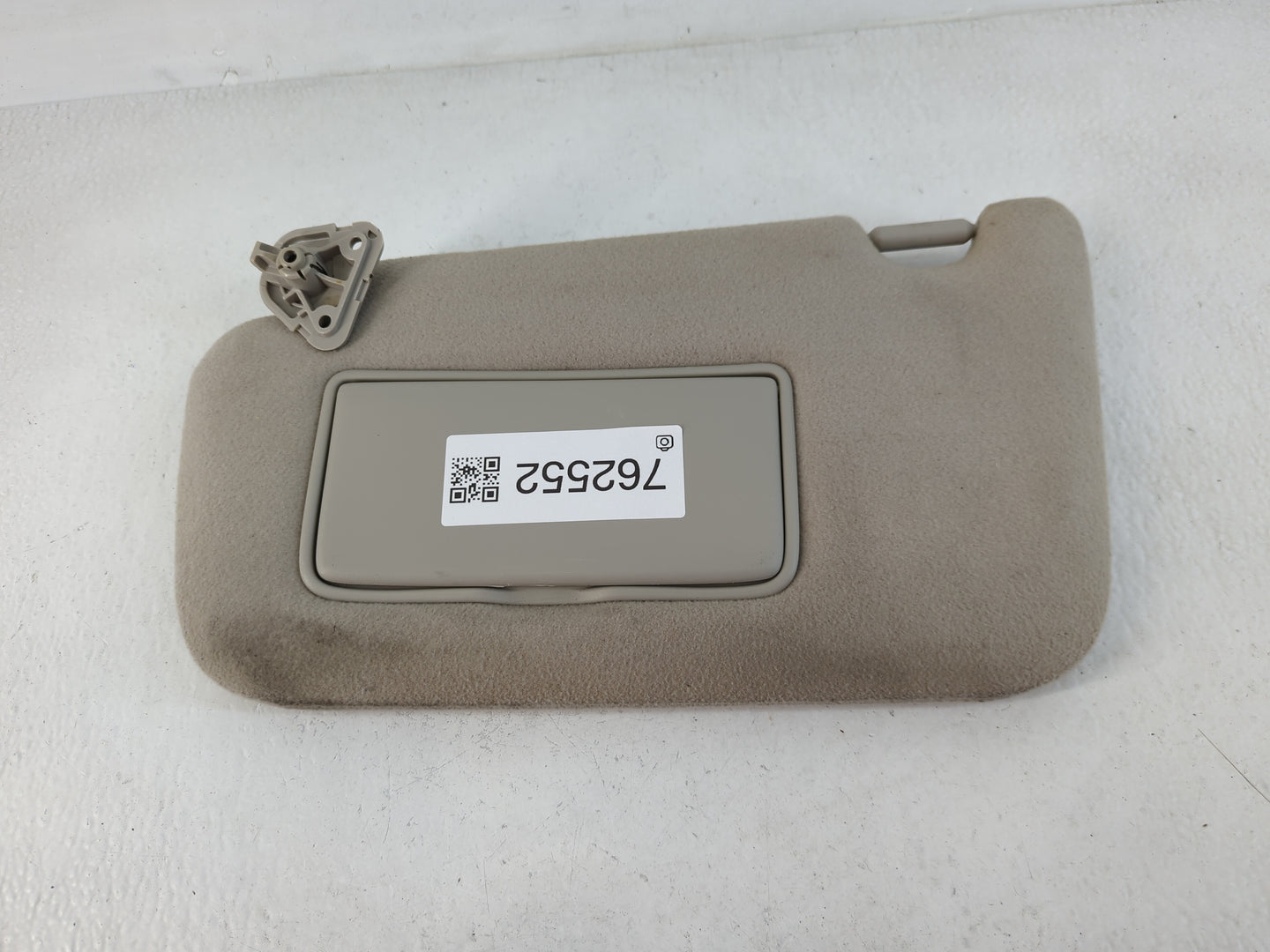 2013-2019 Nissan Sentra Sun Visor Shade Replacement Driver Left Mirror Fits Fits 2012 2013 2014 2015 2016 2017 2018 2019 OEM
