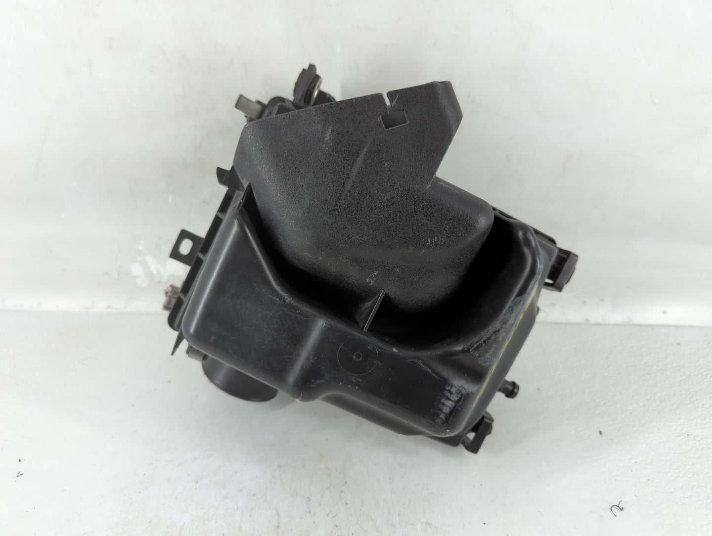 2013-2019 Nissan Sentra Air Cleaner Intake-duct Hose Tube - Oemusedautoparts1.com