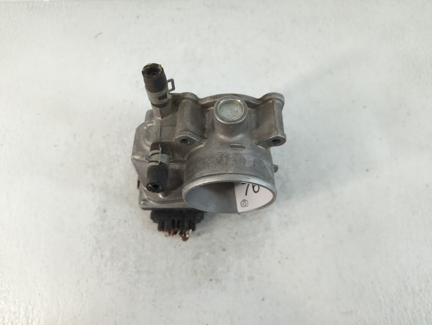 2013-2019 Nissan Sentra Throttle Body P/N:3RA60-01 A Fits Fits 2013 2014 2015 2016 2017 2018 2019 OEM Used Auto Parts - Oemu