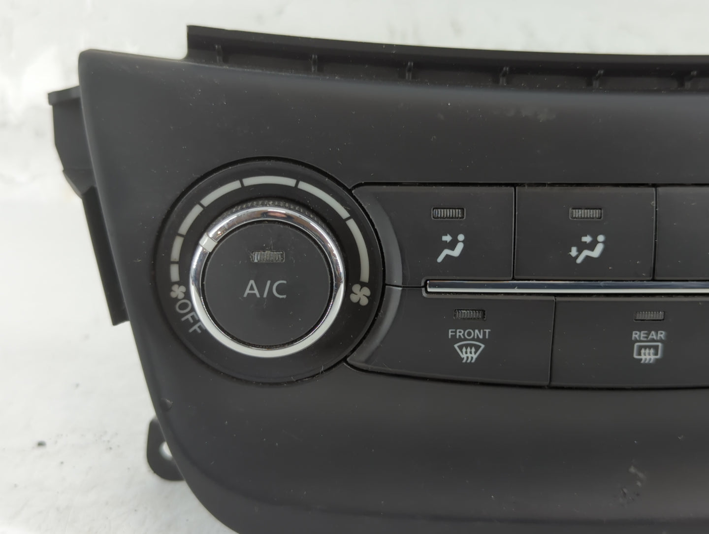 2015-2017 Nissan Sentra Climate Control Module Temperature AC/Heater Replacement P/N:275004AT2A Fits Fits 2015 2016 2017 OEM